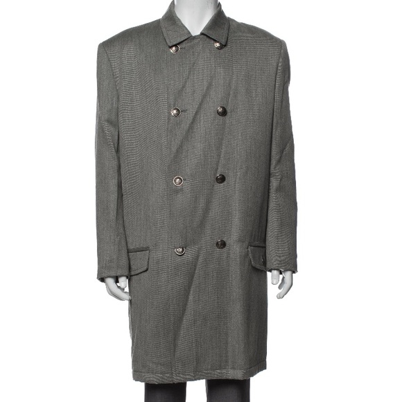 Versace - Picture 1 of 6